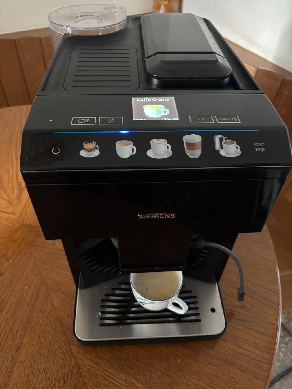 Siemens Kaffeemaschinen & Espressomaschinen: Kaffeemaschine Siemens EQ.500 classic – Defekt aus Gossau SG von Gusho 5