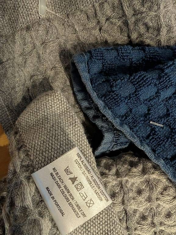 Teli da bagno: Handtuch, Baumwolle, neu und ungebraucht  – Usato da Luzern venduto da Quy 1