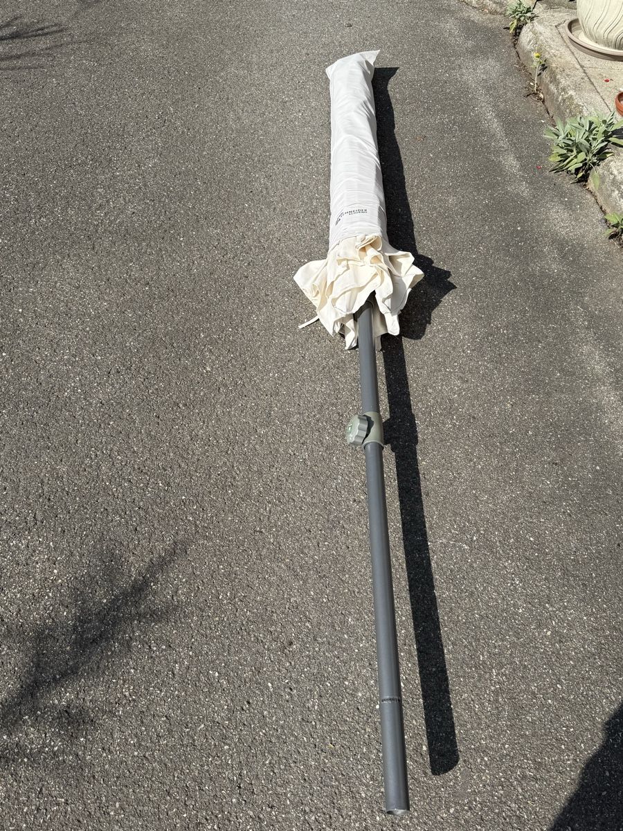 Ombrelloni: Grosser SCHNEIDER Sonnenschirm  – Usato da Konolfingen venduto da petzipetz 3