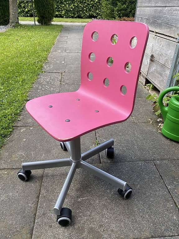 Sedie: Kinder Bürostuhl pink Ikea – Usato da Nottwil venduto da t.ltscher