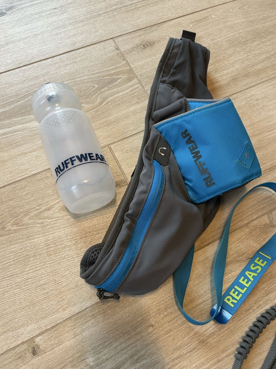 Ruffwear Leine & Halsband: RUFFWEAR Trail Runner System grau Hüftgurt + Leine – Gebraucht aus Orpund von dionaea14 1