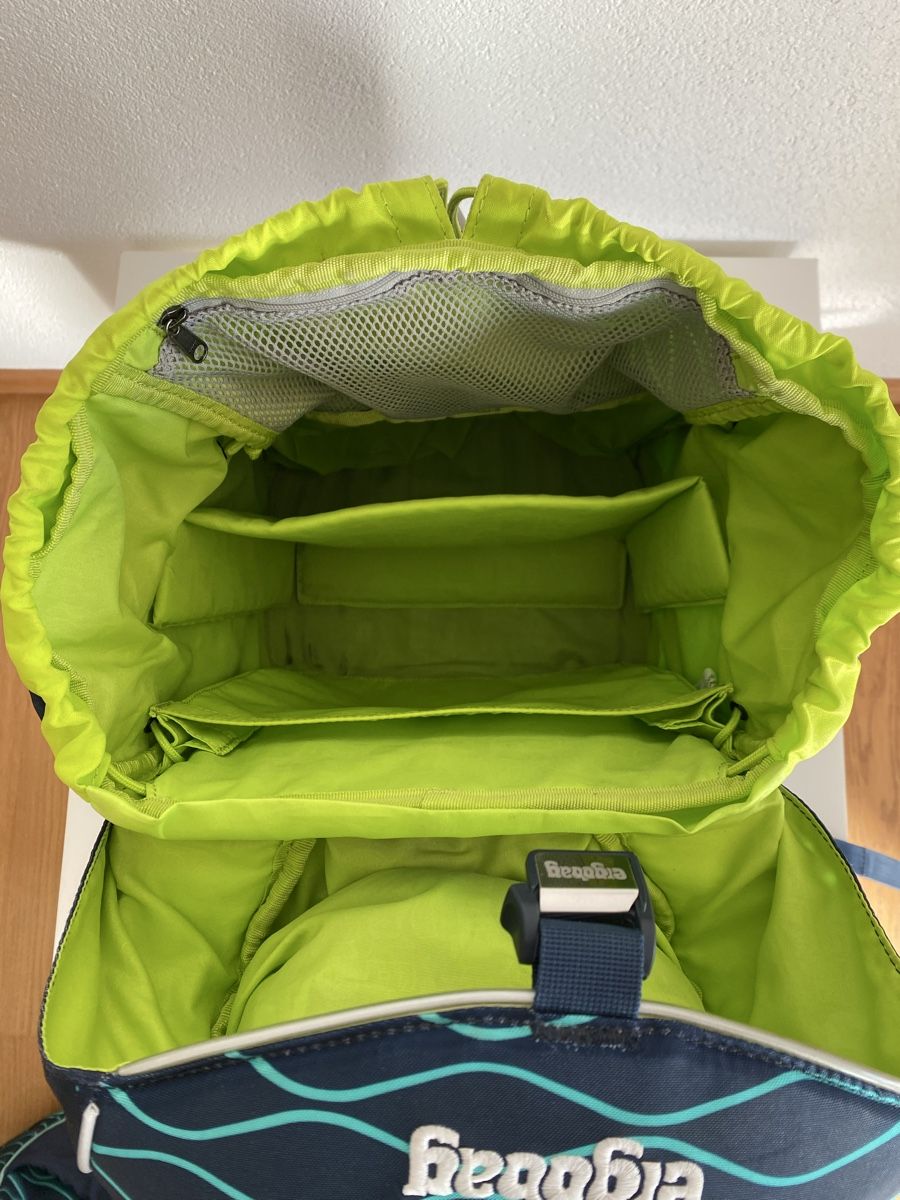 Zaini: Ergobag Schulrucksack mit Sportrucksack – Usato da Menzingen venduto da Menzingen6313 7