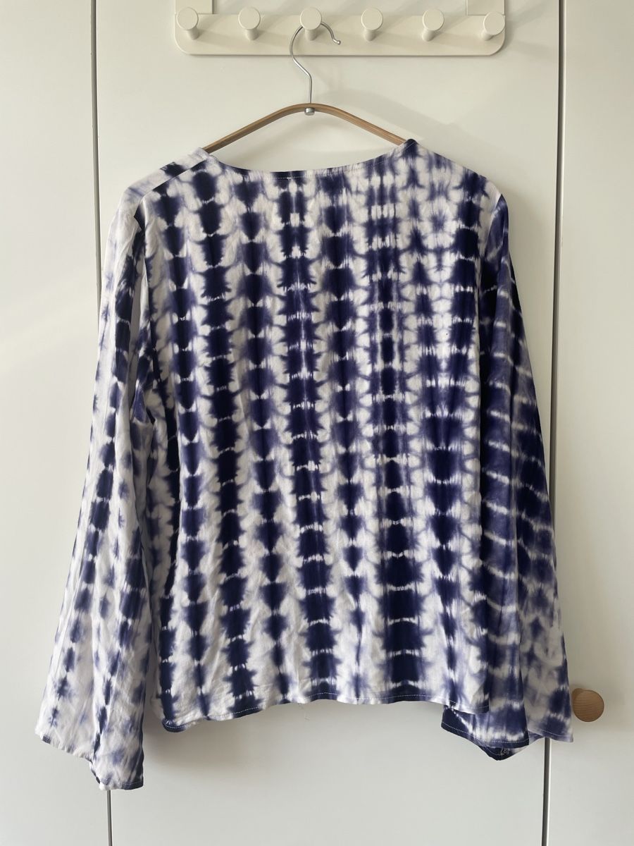 Camicette: Wunderschöne Lovestitch Wickelbluse / Top Batik Gr. S – Usato da Neukirch an der Thur venduto da bee88 1
