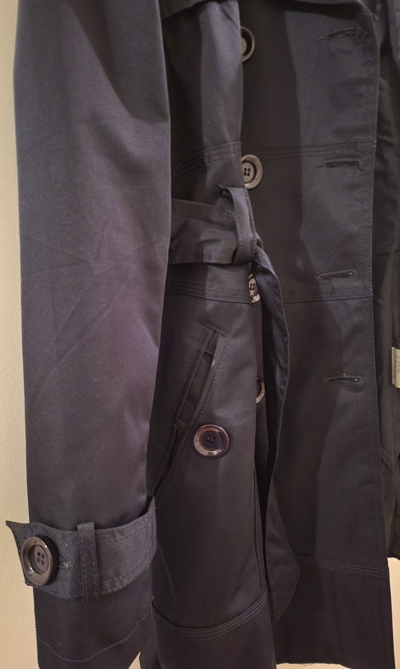 Cappotti: Schöne dunkelblaue Trenchcoat – Usato da Basel venduto da sci_67ms 5