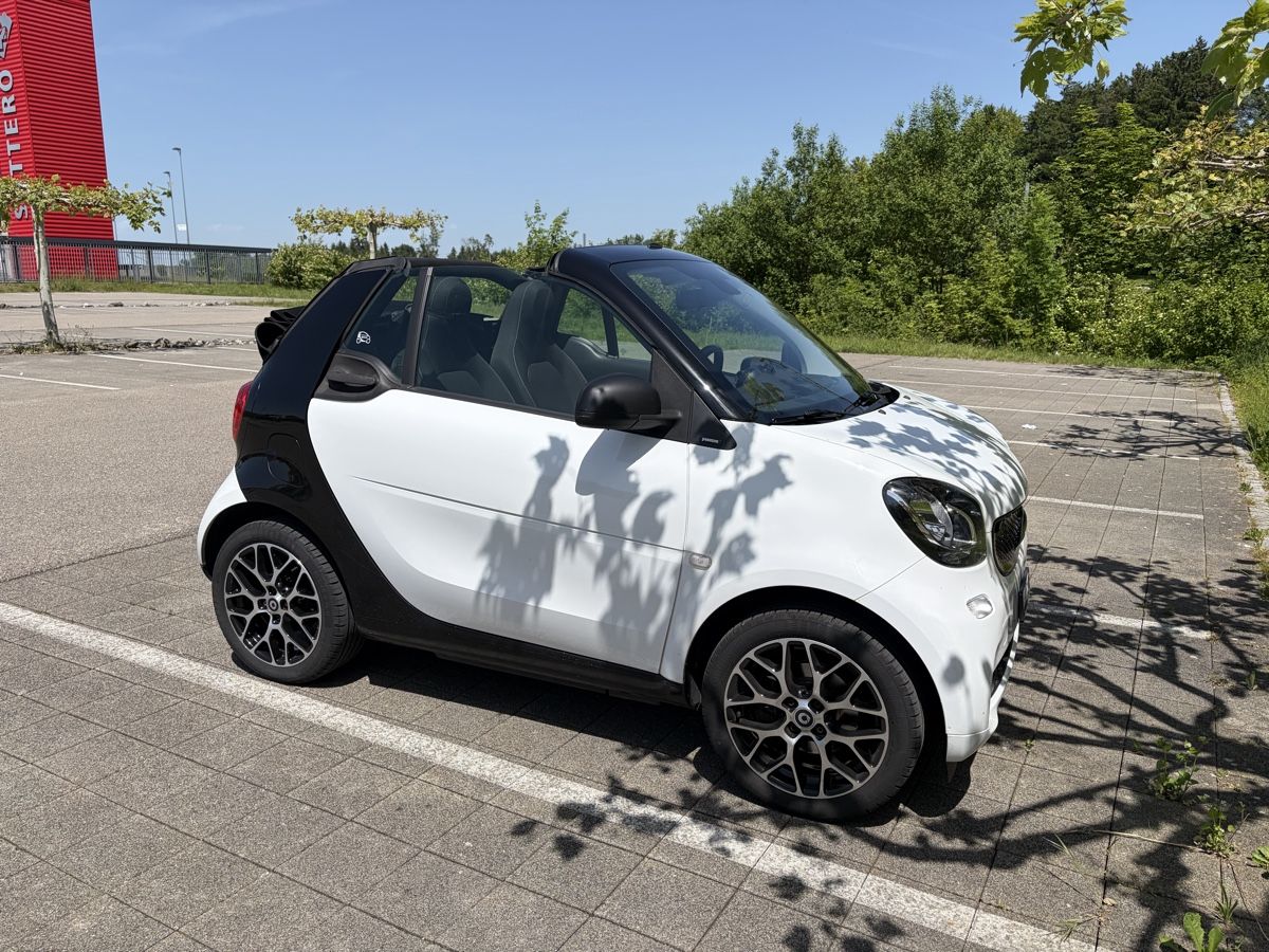 Smart Automobili: Smart Cabrio 2018 Passion Twinmatic – Usato da Bazenheid venduto da lasvegas1950 1