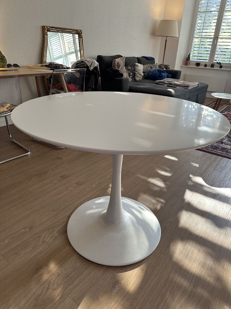 Jysk Tavoli: runder Tisch weiss – Usato da Solothurn venduto da Sophia.haefeli1233