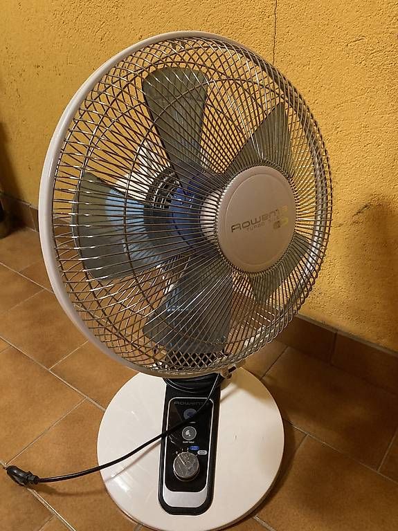 Ventilatoren: Ventilateur – Gebraucht aus Genève von Dis26