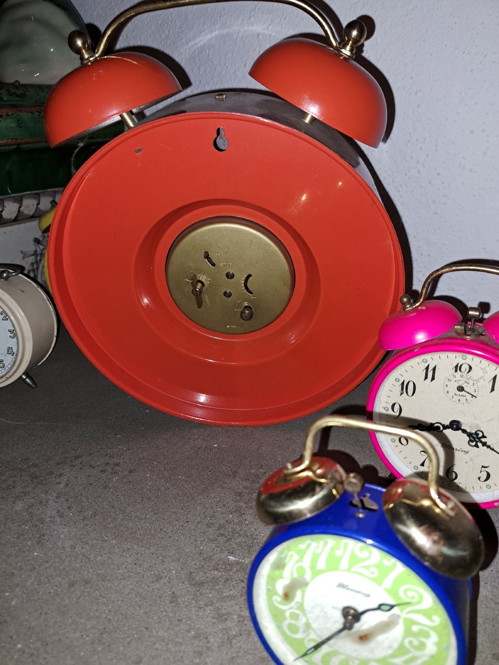 Sveglie: Grosser,  orangerVintage Wecker "Blessing" a 70erJ.läuft – Usato da Kölliken venduto da Upcycling-by-Mc-TAM 6