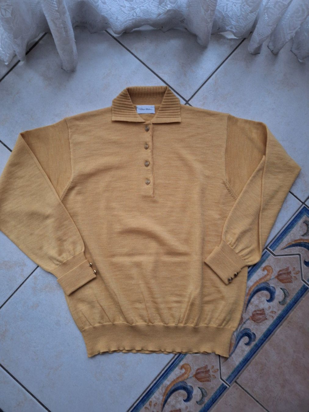 Pulls & Sweat-shirts: Pull 100% laine, taille 42 – D'occasion à St-Triphon par Jldr0 2