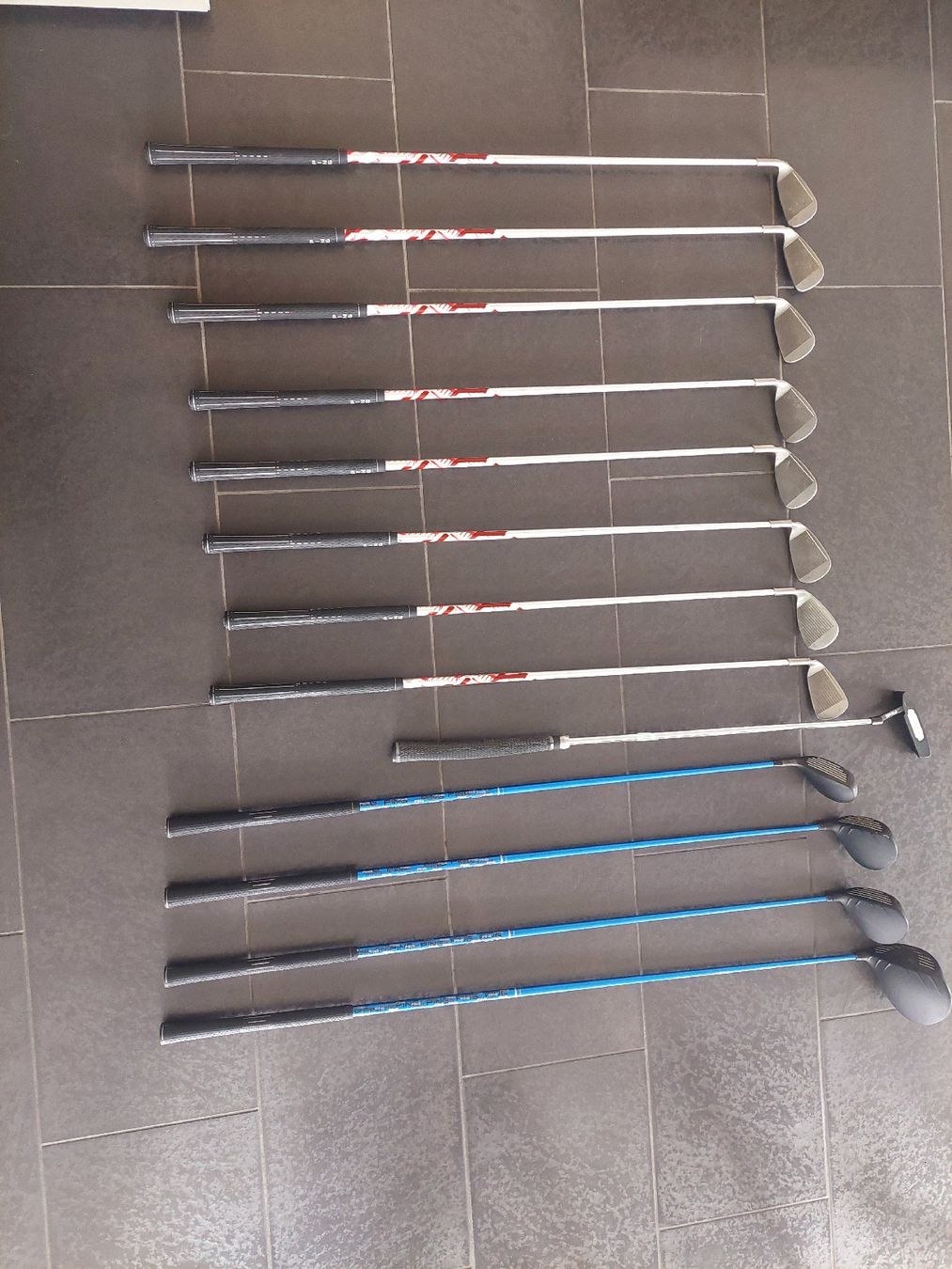 Ping Mazze & Set: Komplettes & wenig gebrauchtes Golfset der Marke Ping – Usato da Widnau venduto da Grisli07 7