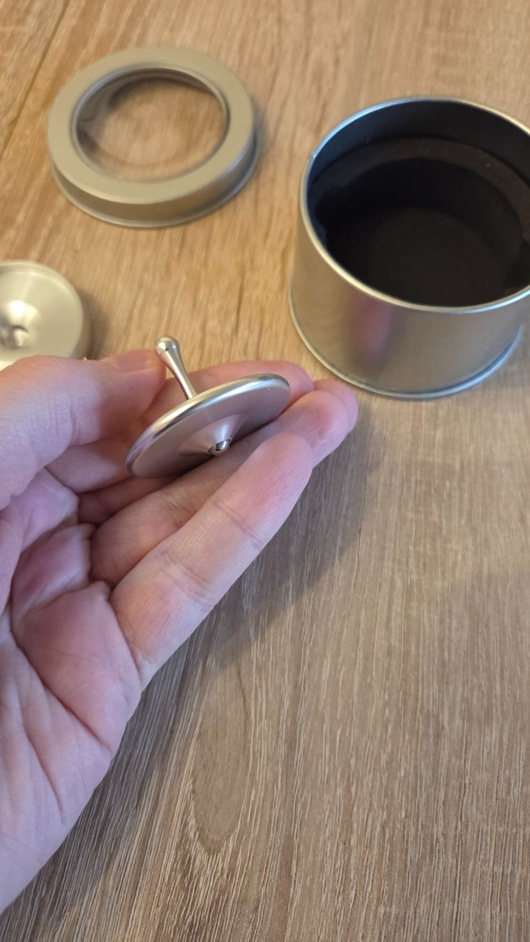 Giocattoli: Edles Kreisel-Set Metall, mit Dose, neuwertig, TOP Gesche... – Usato da Adlikon b.Regensdf venduto da ChriZ86 2