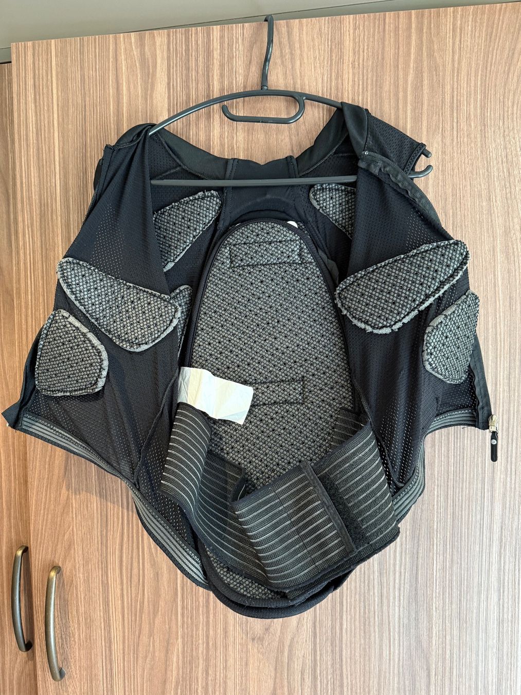 Protections: Rückenprotektor Grösse S – D'occasion à Egg-Flawil par Klibis 2