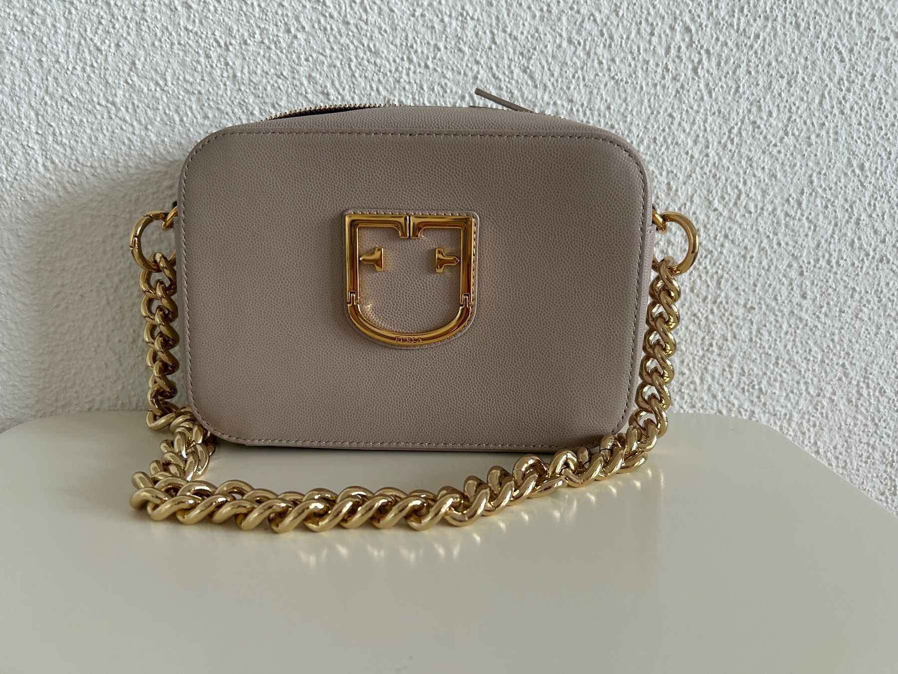 Furla Borse da donna: Umhängetasche Furla Leder – Usato da Richterswil venduto da 1609ol 1
