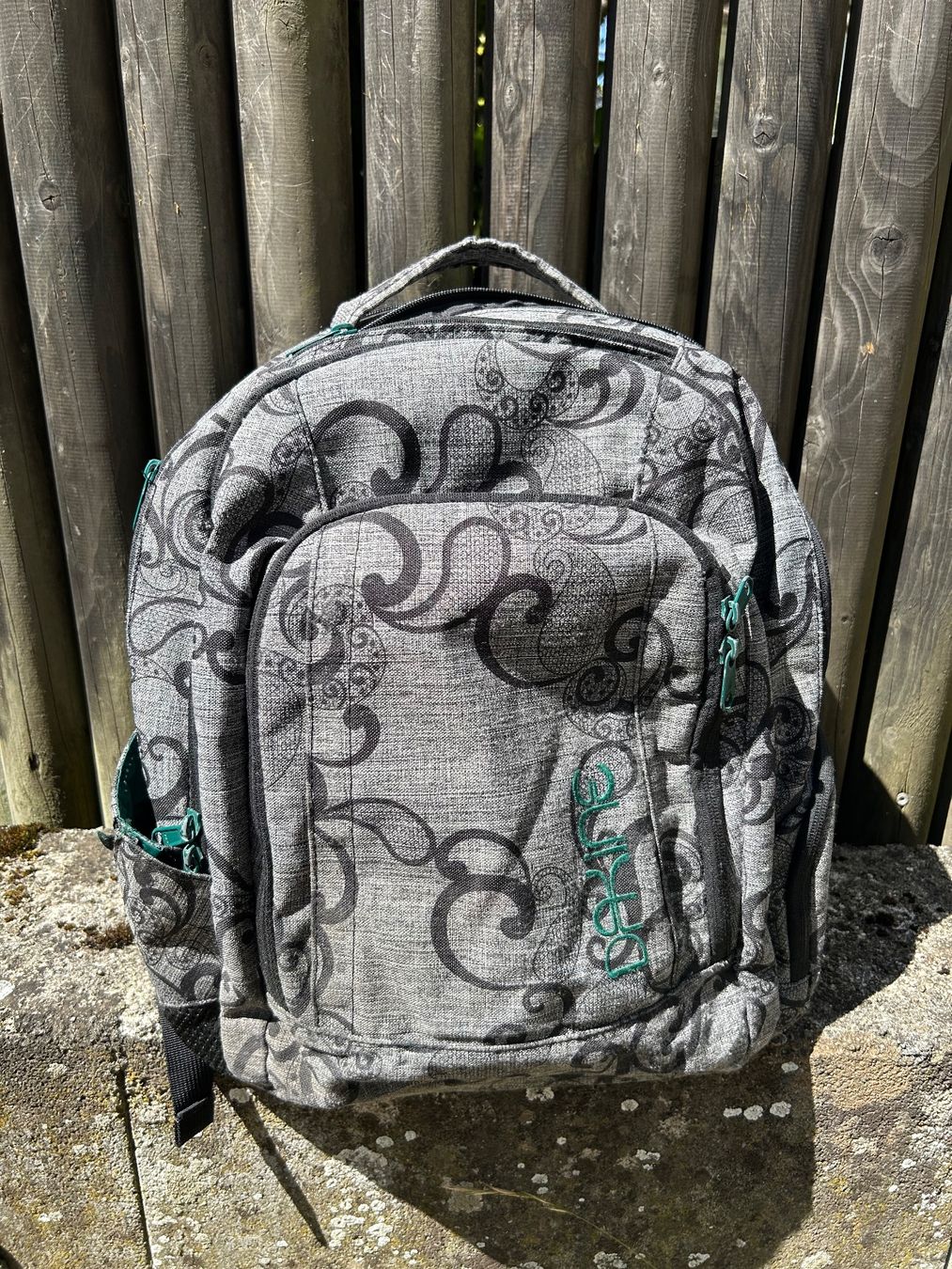 Dakine Sacs à dos: Dakine Rucksack / Schulrucksack – D'occasion à Winterthur par avocadolein