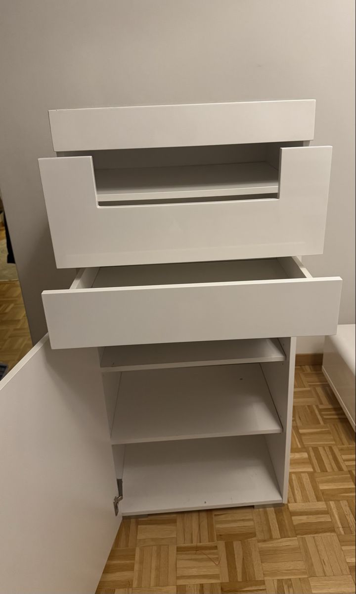 Scaffali: Regal zu verkaufen  – Usato da Adliswil venduto da mul_r95w 2