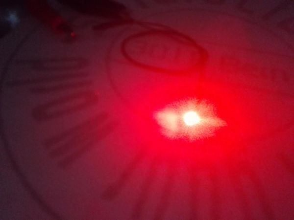 Componenti elettronici: LED SMD 3528 rot, 12V verkabelt – Nuovo (secondo la descrizione) da Luzern venduto da Salefactory