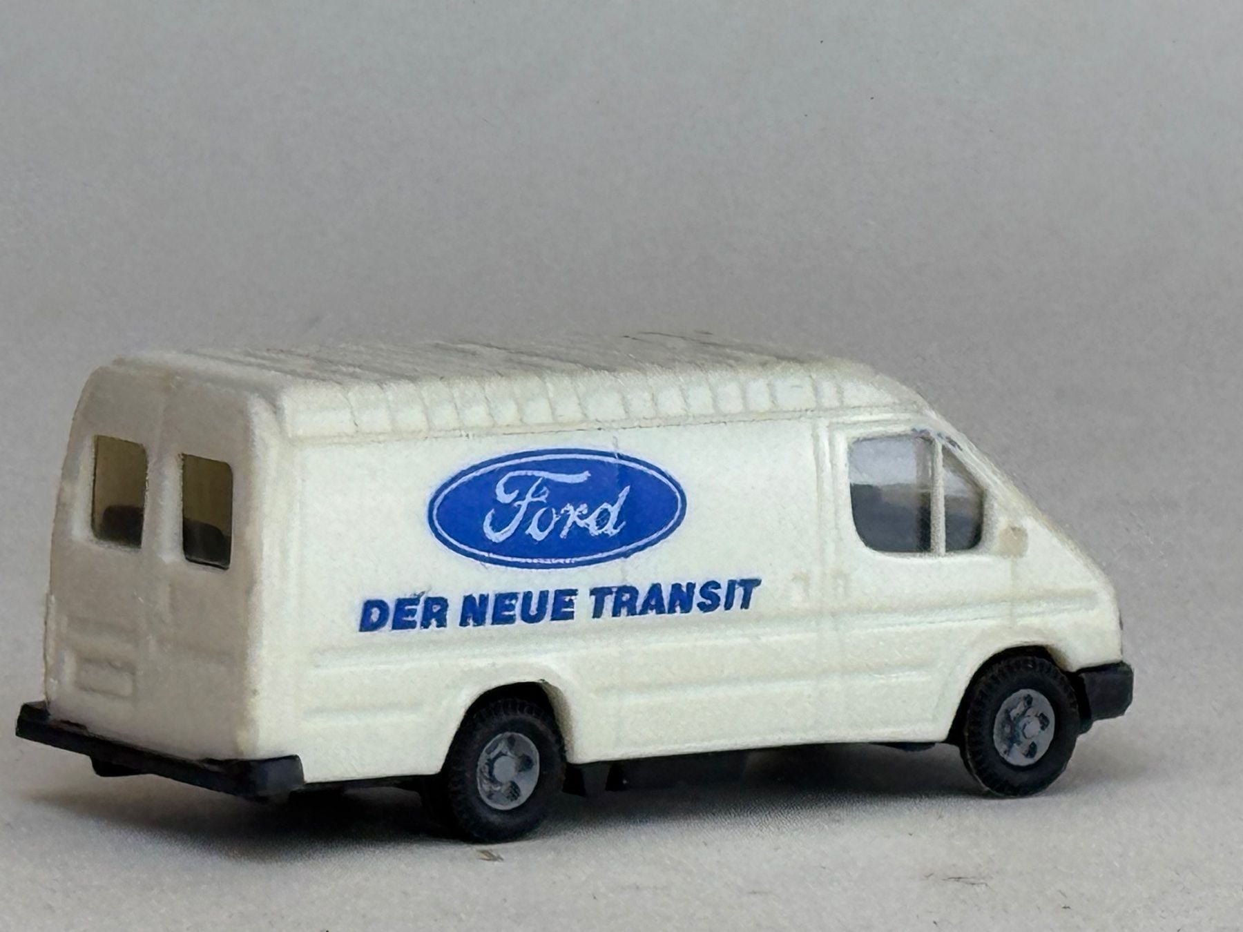 Modellini d'auto: VE1-  Praline Ford Transit Ford – Usato da Elm venduto da Wikmtz 1