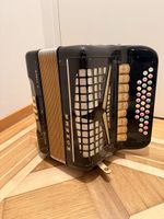 Diatonische Club-Handorgel Hohner Norma IV de Luxe (C/F) mit