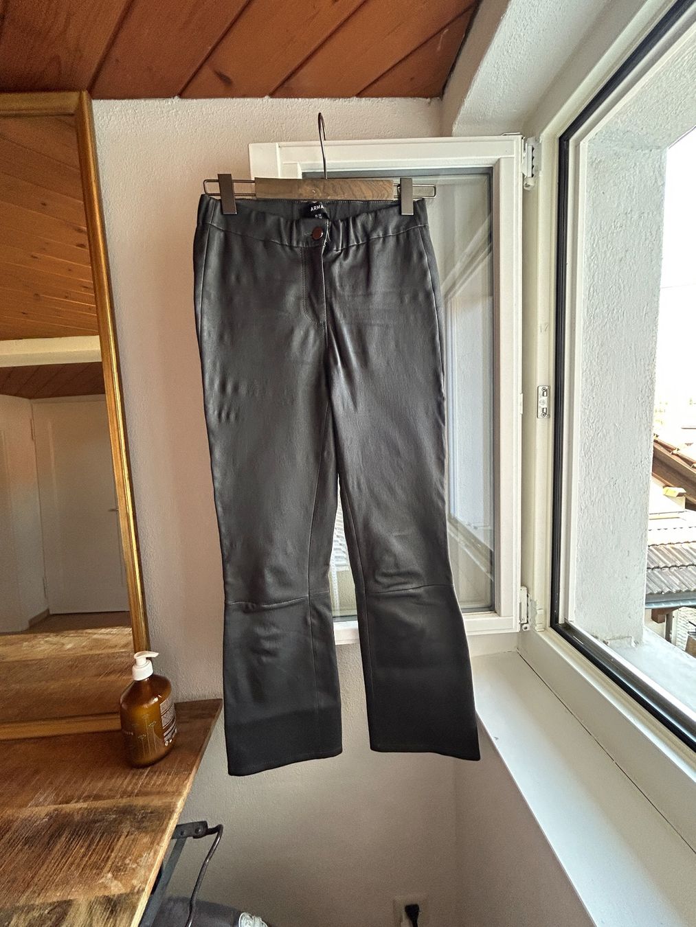 Pantaloni: Arma Lederhose - Gr. 36 – Usato da Illnau venduto da Monkky 3