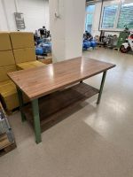 Werkbank (Tisch)