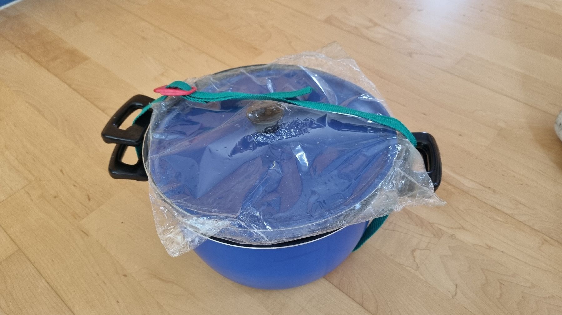 Pfannen: Campingset 4 Pfannen – Neu und originalverpackt aus Bad Ragaz von velo44 1