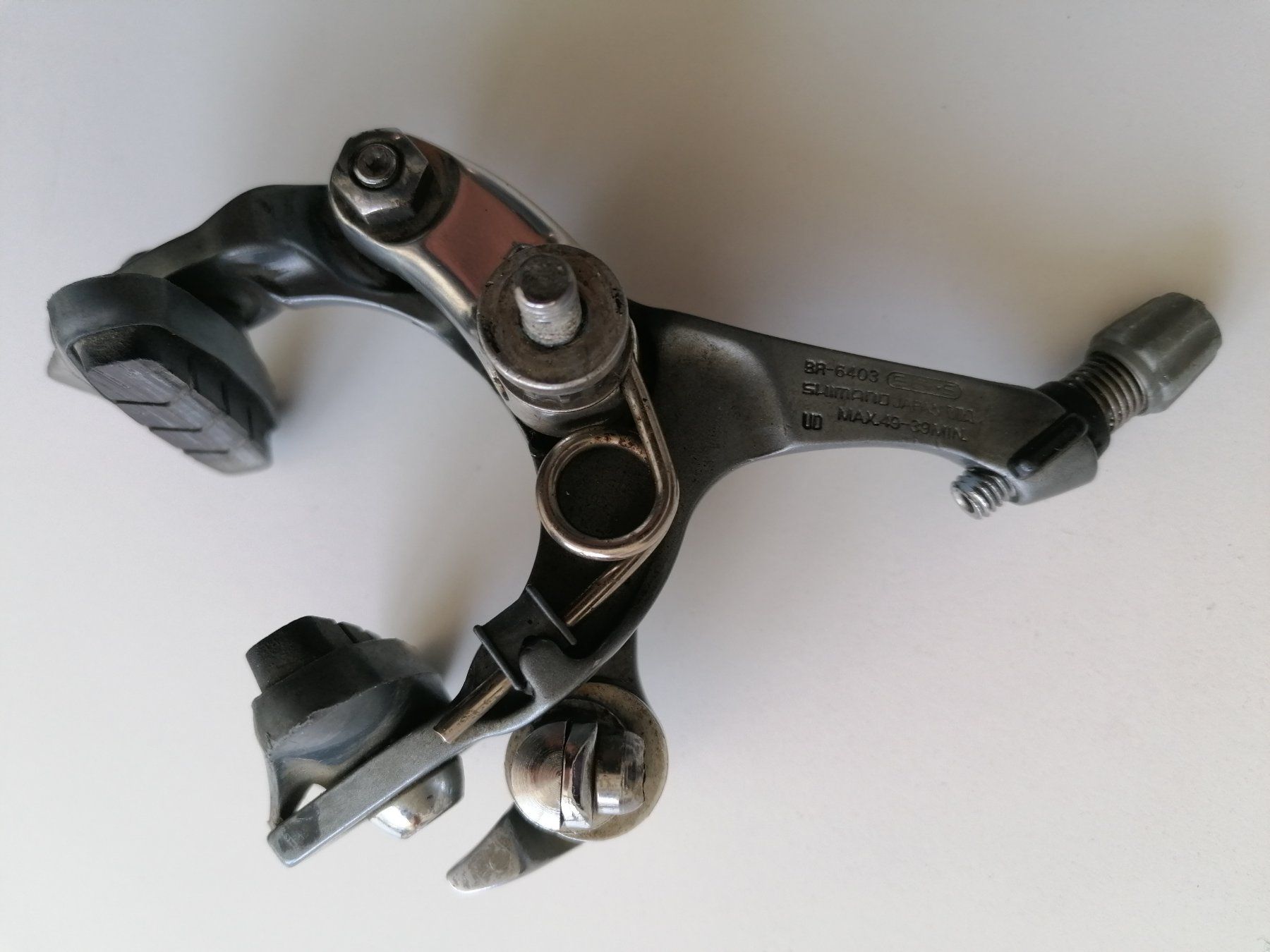 Shimano Pezzi di ricambio: Hinterrad Shimano 600 Bremse mit Bremsklötzchen – Usato da Bottmingen venduto da dah_cfj9 3