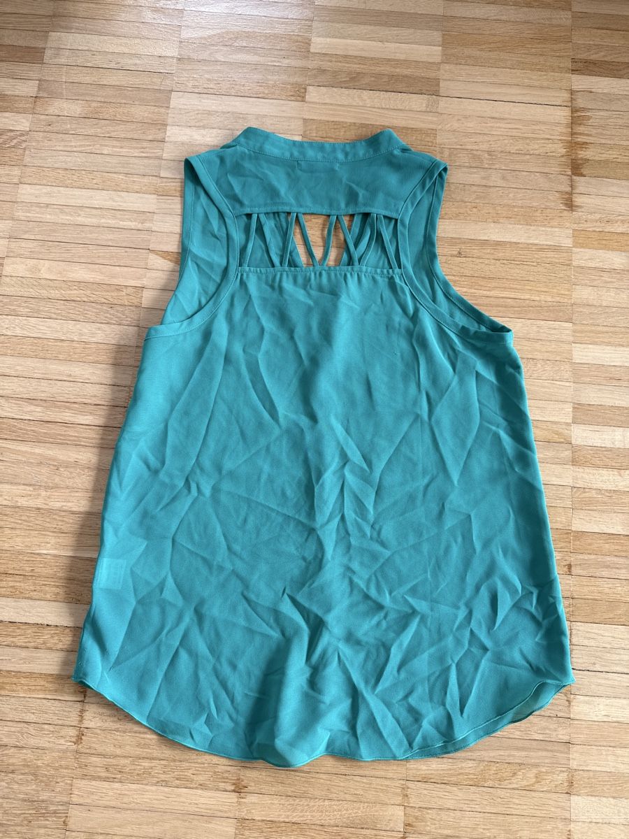 Blusen: Elegante Smaragdgrüne Bluse Gr. S – Gebraucht aus Winterthur von Streisel 1