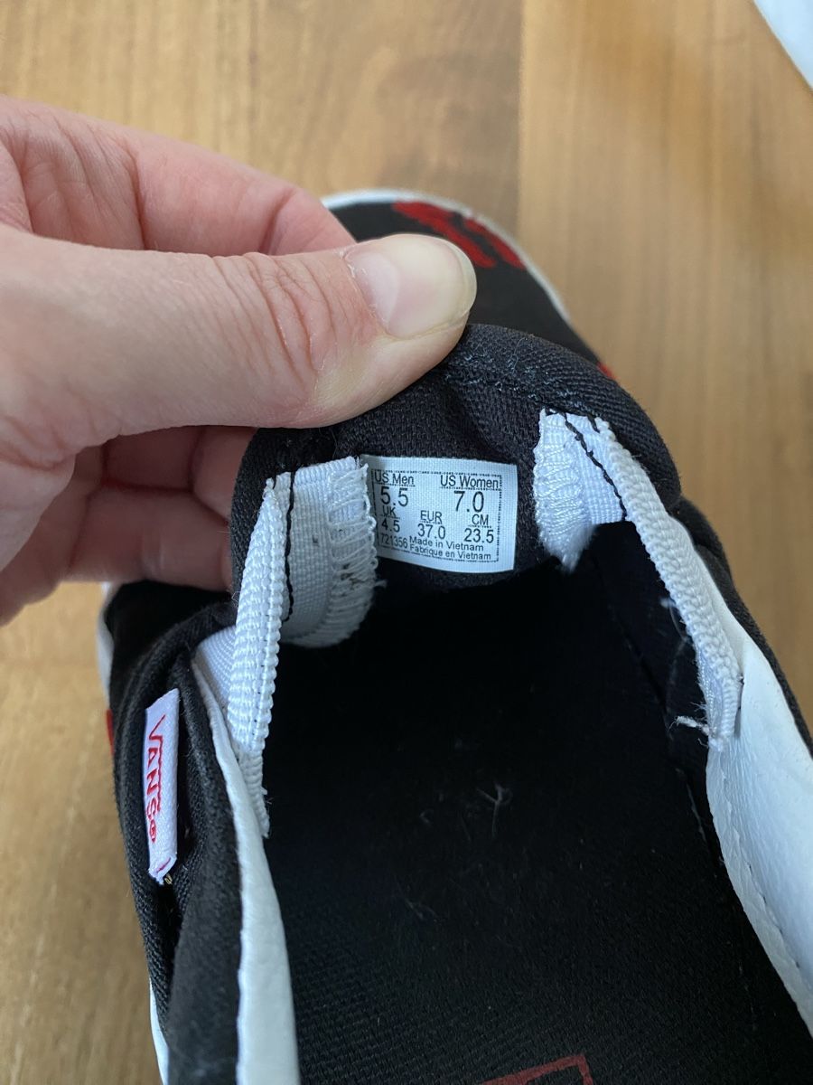 Vans Scarpe da uomo: Vans Era Slip Ons Grösse 37 – Usato da Laupersdorf venduto da Yuki__ 4
