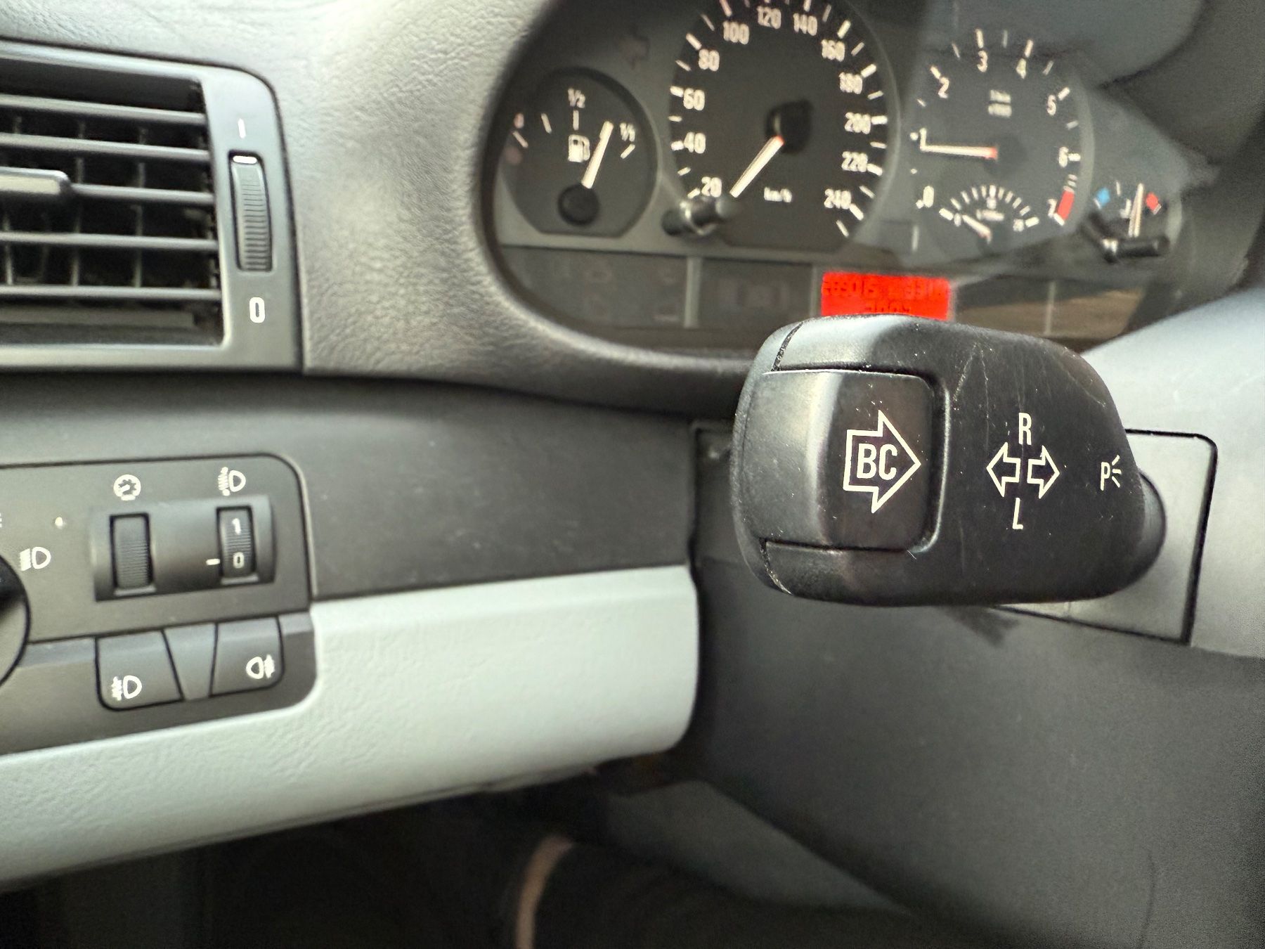 BMW Autos: Youngtimer BMW 316ti Compact – D'occasion à St.Gallen par nic112 7