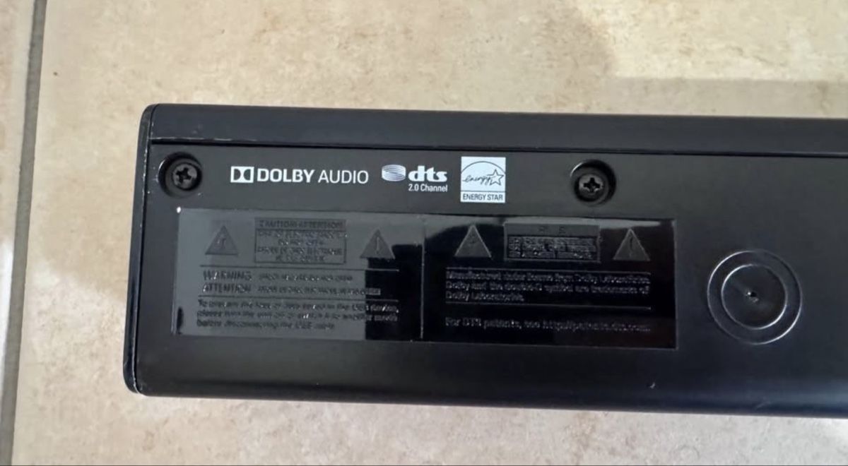 Samsung Casse acustiche: Barre de son Samsung HW-J250 avec télécommande et câble – Usato da Lausanne venduto da loriscapo 6