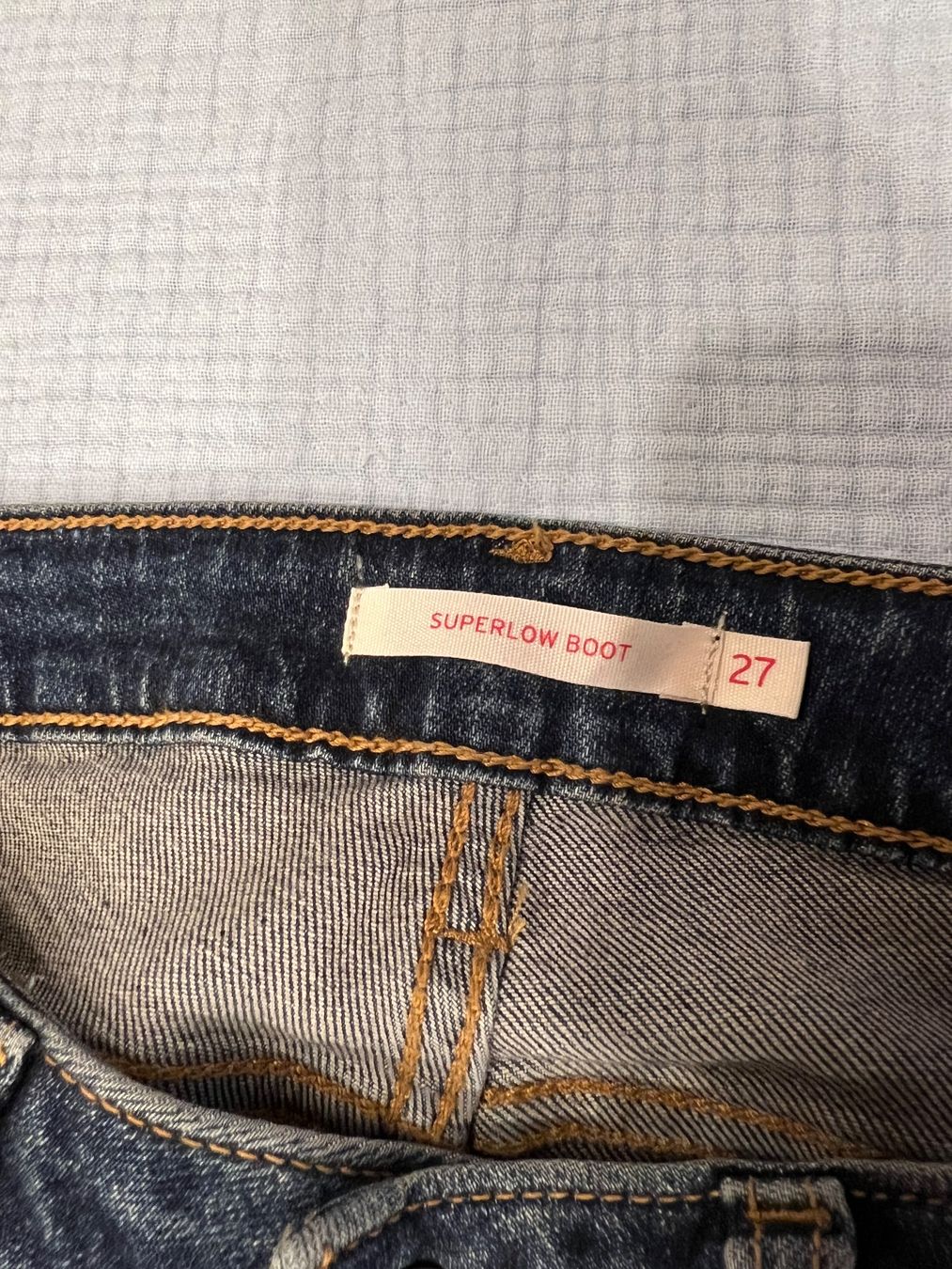 Levi's Jeans: Levi's Jeans Superlow Bootcut Gr. 27 – Usato da Itingen venduto da ann_6ygz 1
