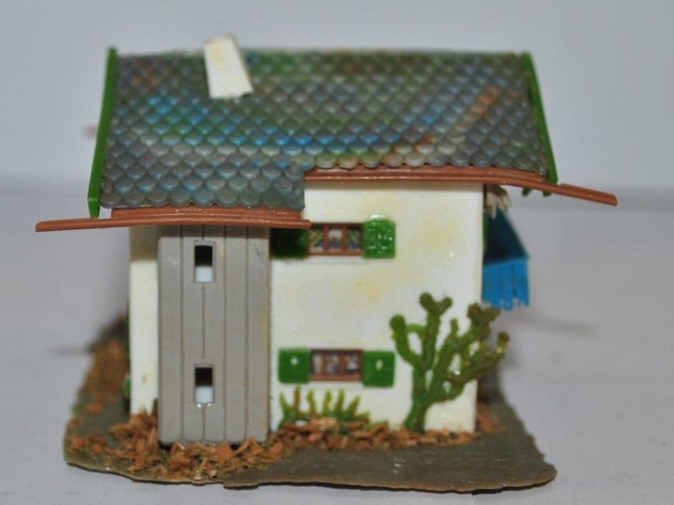 Faller Modelleisenbahnen: Faller Wohnhaus (PDB127) – Gebraucht aus Aarwangen von Bahnsupport 3