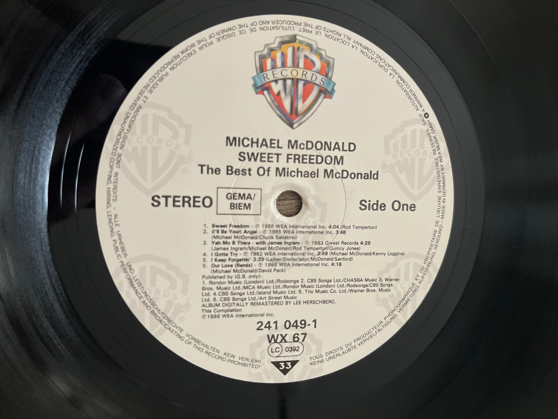 Dischi in vinile: A304/Michael McDonald - Sweet Freedom – Usato da Frutigen venduto da Philippe_jsp 2