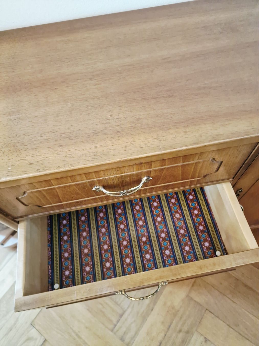 Cassettiere: Antike Kommode aus den 1930er Jahren – Usato da Hallau venduto da CHACLA 4