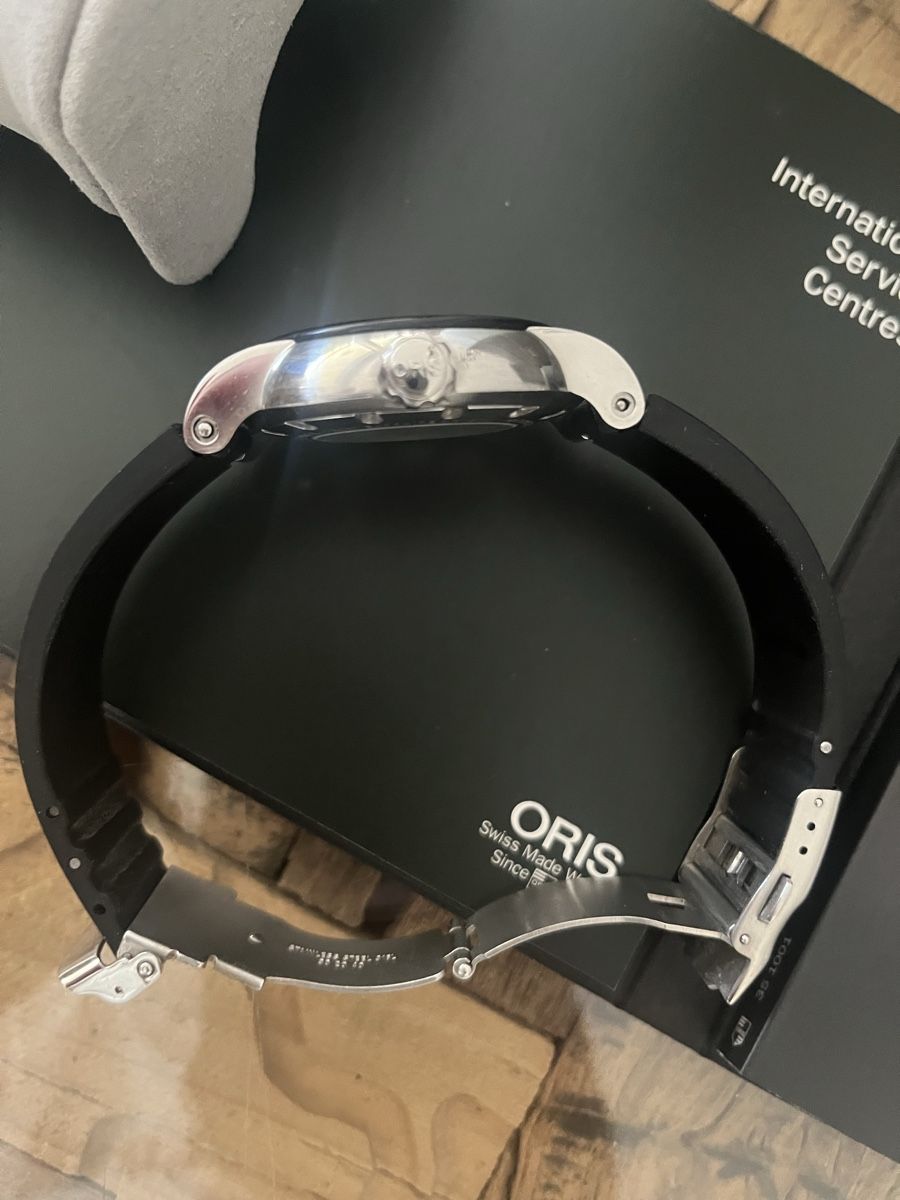 Oris Montres: Oris TT1Day Date – D'occasion à Oberwil BL par Babylon0 2