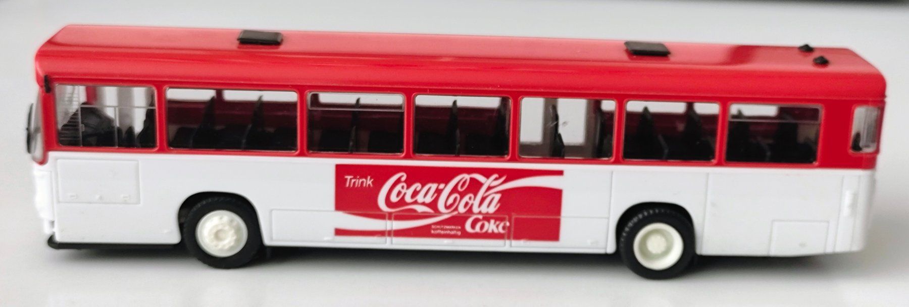 Coca-Cola Modellini d'auto: Coca-Cola Bus - MAN  Herpa Länge 13,5 cm – Usato da Pfäffikon ZH venduto da Colacity