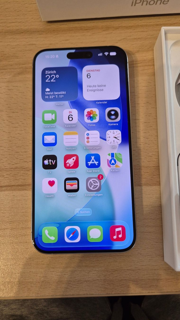 Apple Telefoni cellulari / Smartphones: iPhone 15 Pro Max 256GB White 3042 – Usato da Münchenbuchsee venduto da MV_Solutions 1