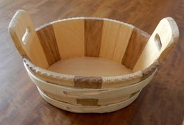 Kleine Holzwanne, interessantes Dekorations-Objekt
