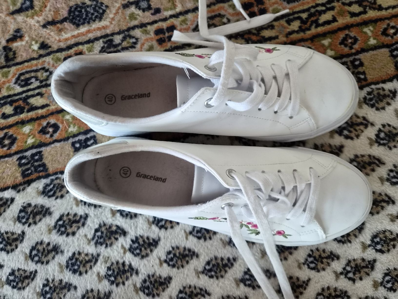 Graceland Damenschuhe: Freizeitschuh Graceland Gr. 40 – Gebraucht aus Gelterkinden von amalfi46