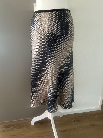 Jupe gemustert schwarz/beige 100% Seide von Riani Gr. 38