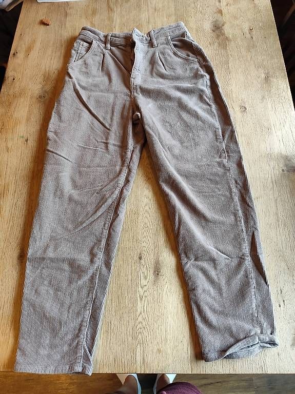Pantaloni: Cord Hose – Usato da Flums venduto da tin_zk28