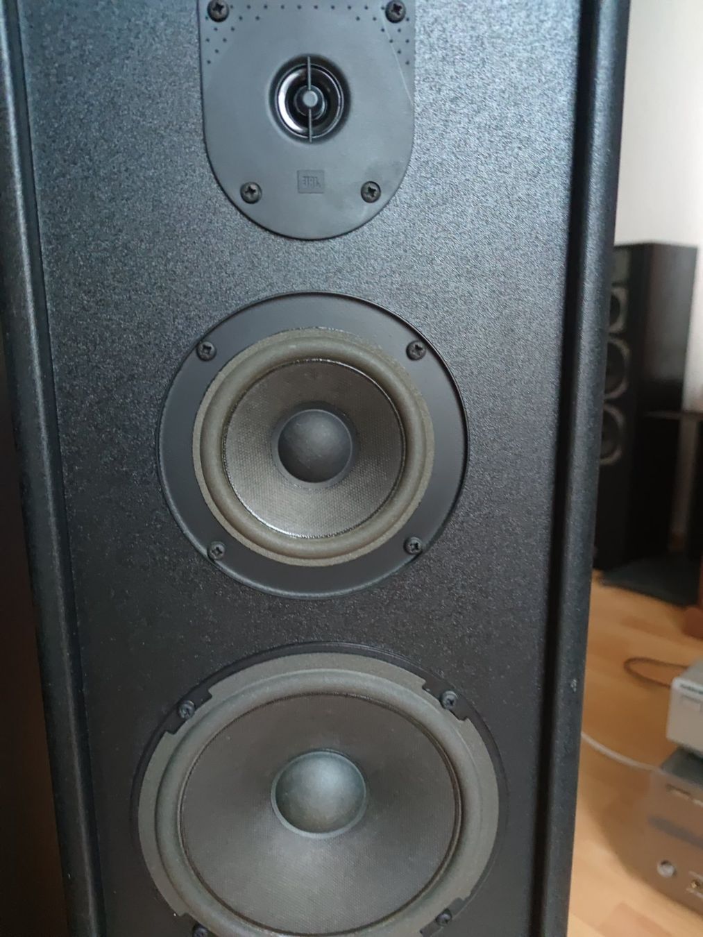JBL Lautsprecher: JBL TLX 320 – Gebraucht aus Meggen von Malecifent 2