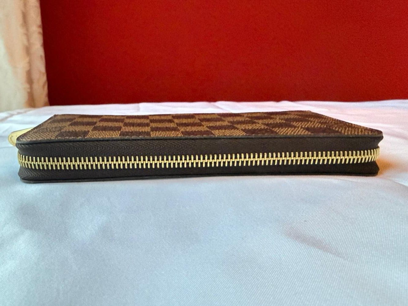 Louis Vuitton Portafogli: Louis Vuitton wallet Damier ébene Evasion – Nuovo (secondo la descrizione) da Oberarth venduto da SSS. 6
