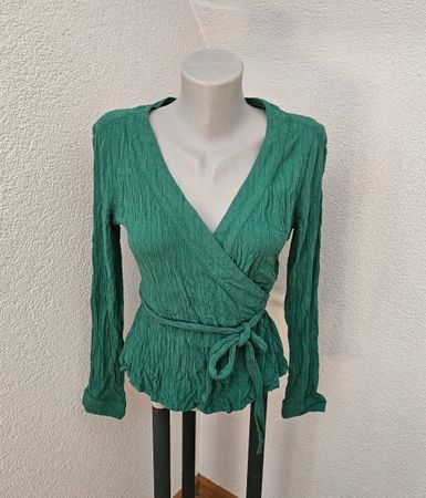 edle Wickel Bluse von MONKI Gr. S Grün Business Chic