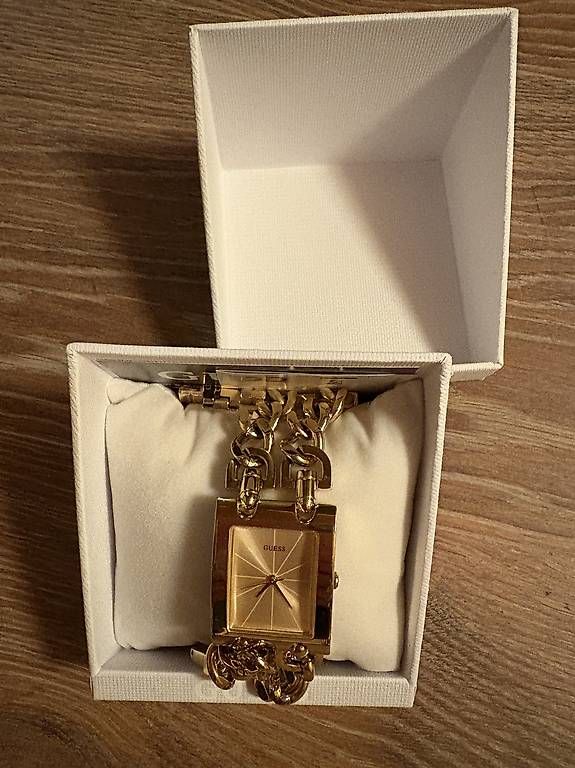Guess Orologi: Guess Uhr – Nuovo (secondo la descrizione) da Mattstetten venduto da Liny01 2
