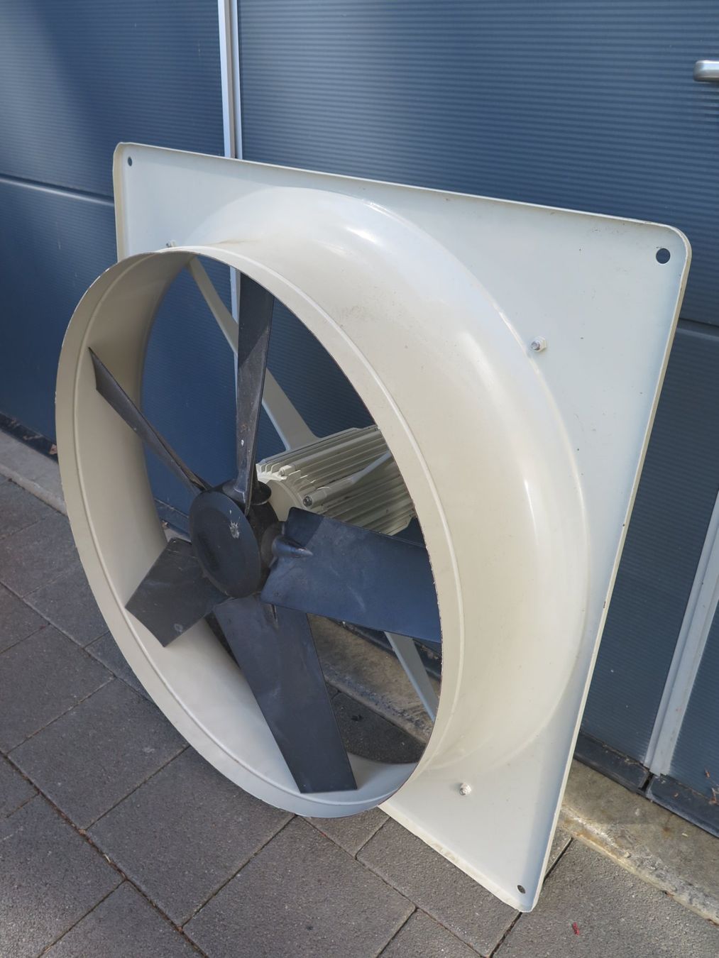 Tutte le macchine: Stall Werkstatt Scheune Hochleistungs Ventilator Fancom – Nuovo (secondo la descrizione) da Rümligen venduto da StefanDerendinger 1