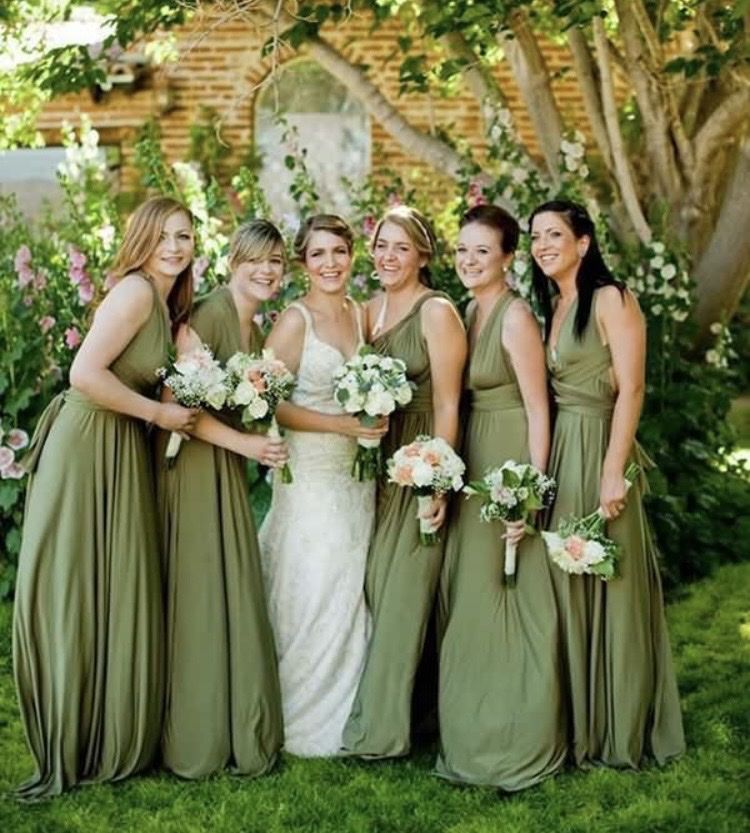 Vestiti: Infinity dress Olive – Nuovo (secondo la descrizione) da Bern venduto da leandrahrlr