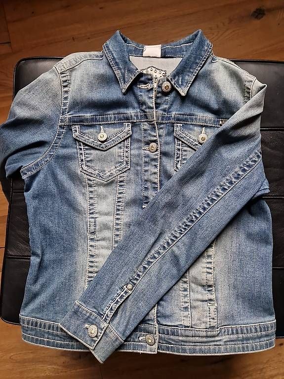 Harley-Davidson Jacken: Haley - Davidson Bejeweled Logo Patch Denim Jacke GR.M – Gebraucht aus Stüsslingen von bluenergy01 3