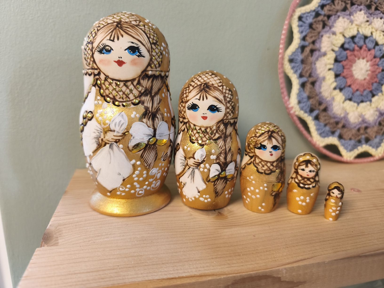 Statuette: poupée russe, bois non laqué.. – Nuovo (secondo la descrizione) da Orbe venduto da don_ym8h