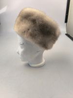 Pelzmütze beige